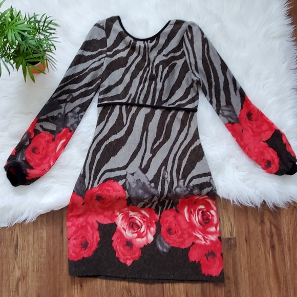 Coco & Tashi animal print and floral dress - Picture 4 of 4